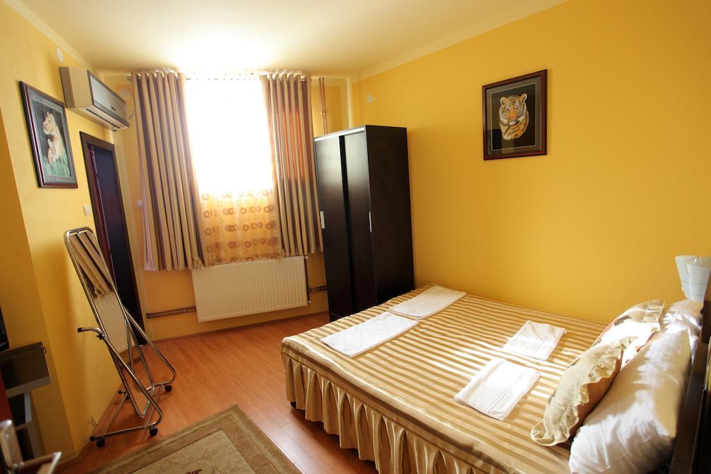 Villa Atina Stara Pazova Habitación foto